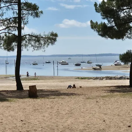 Maison De Familiale Proche De La *
