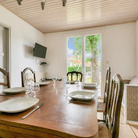 펜션 Maison De Familiale Proche De La *