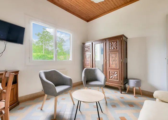 Prázdninový dům Maison De Familiale Proche De La