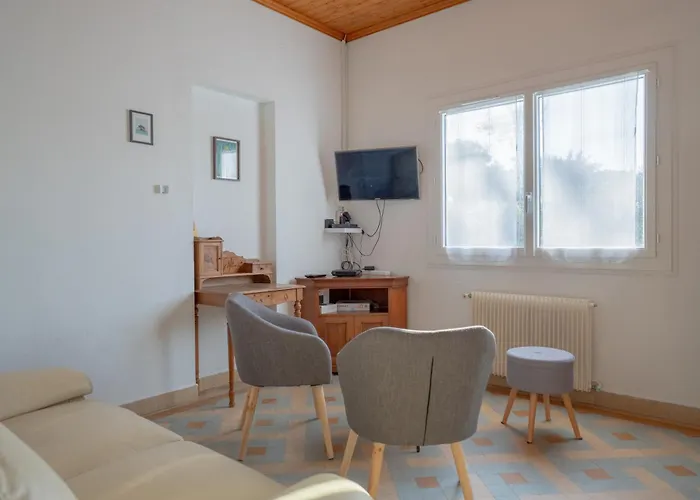 Prázdninový dům Maison De Familiale Proche De La