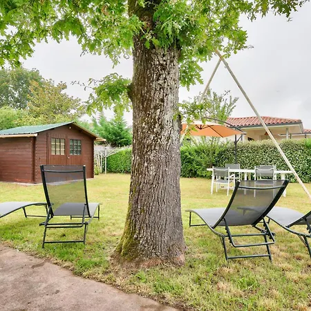 Holiday home Maison De Familiale Proche De La Andernos-les-Bains